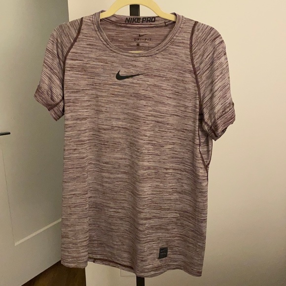 Nike Dri-Fit top - Picture 1 of 1